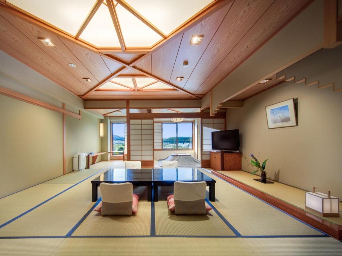 Kaneyamaen Fujiyoshida Ngoại thất bức ảnh