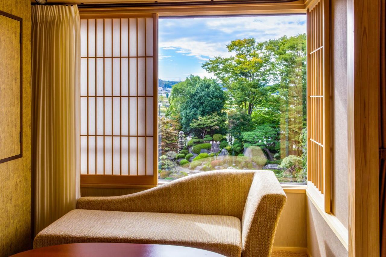 Kaneyamaen Fujiyoshida Ngoại thất bức ảnh